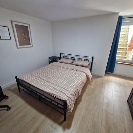 Veeweyde Apartamento Bruxelas Exterior foto